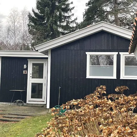 Dom wakacyjny Summerhouse In Hald Near Hundested